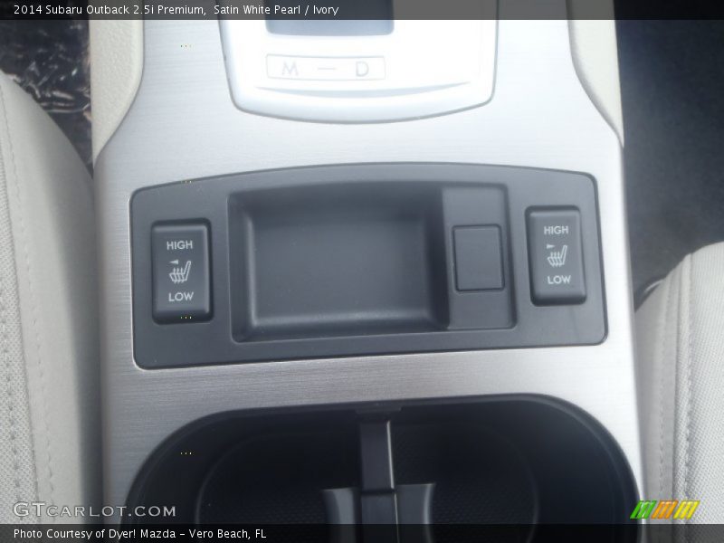 Satin White Pearl / Ivory 2014 Subaru Outback 2.5i Premium