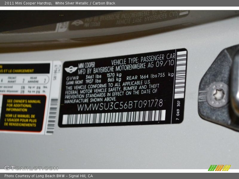 White Silver Metallic / Carbon Black 2011 Mini Cooper Hardtop
