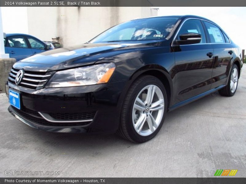 Black / Titan Black 2014 Volkswagen Passat 2.5L SE