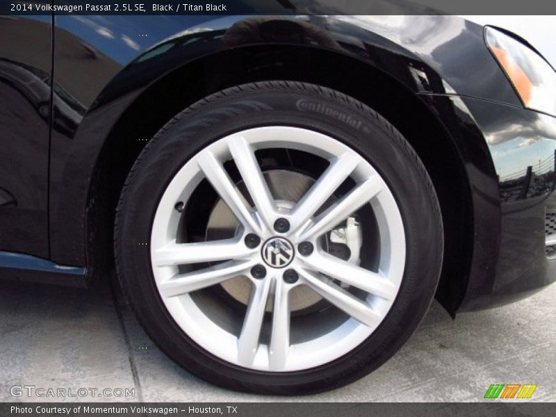 Black / Titan Black 2014 Volkswagen Passat 2.5L SE