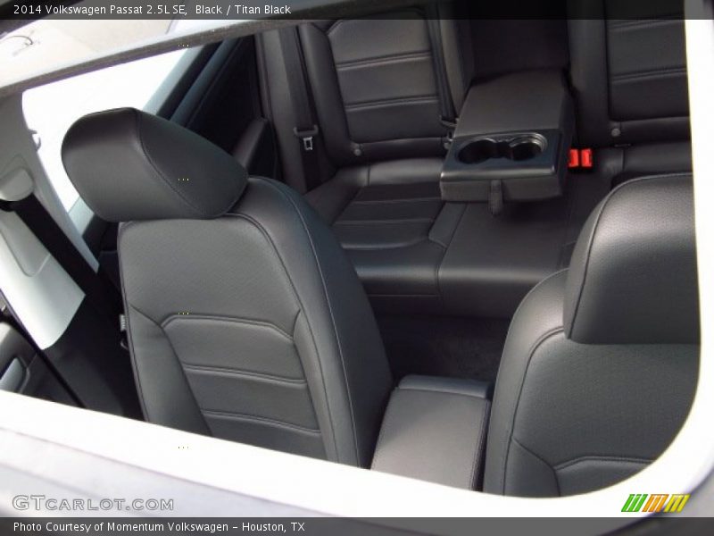 Black / Titan Black 2014 Volkswagen Passat 2.5L SE