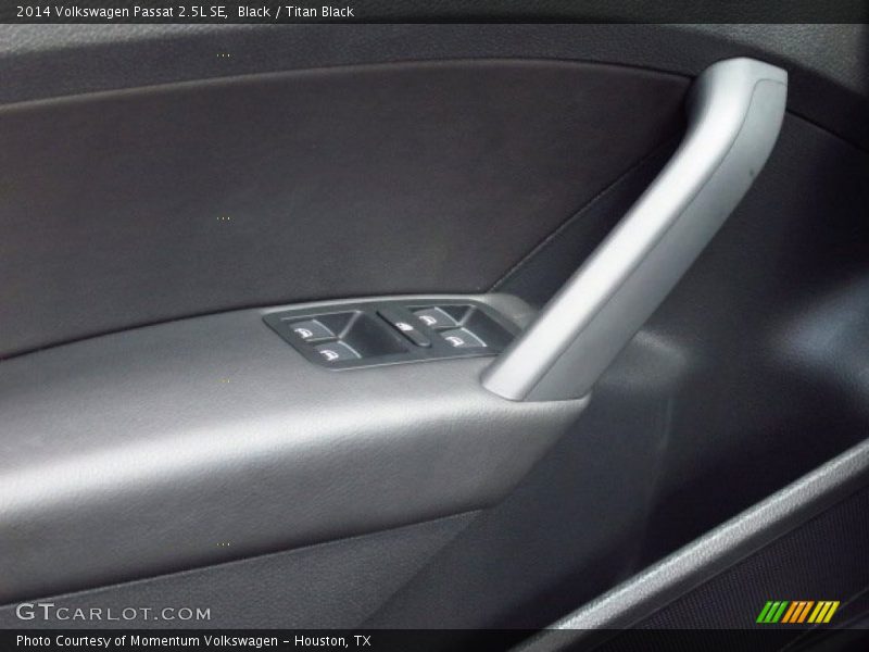 Black / Titan Black 2014 Volkswagen Passat 2.5L SE