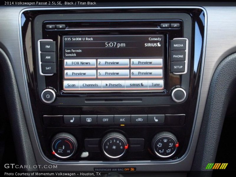 Black / Titan Black 2014 Volkswagen Passat 2.5L SE