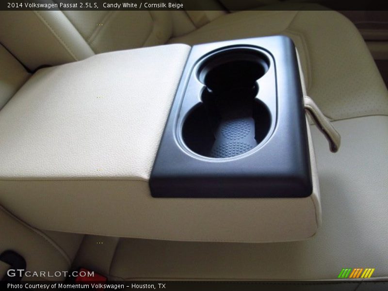 Candy White / Cornsilk Beige 2014 Volkswagen Passat 2.5L S