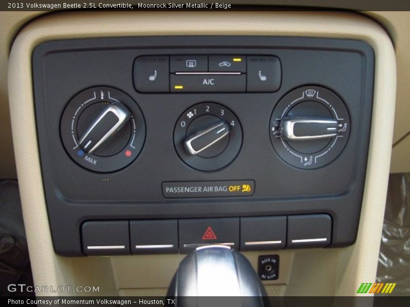 Moonrock Silver Metallic / Beige 2013 Volkswagen Beetle 2.5L Convertible