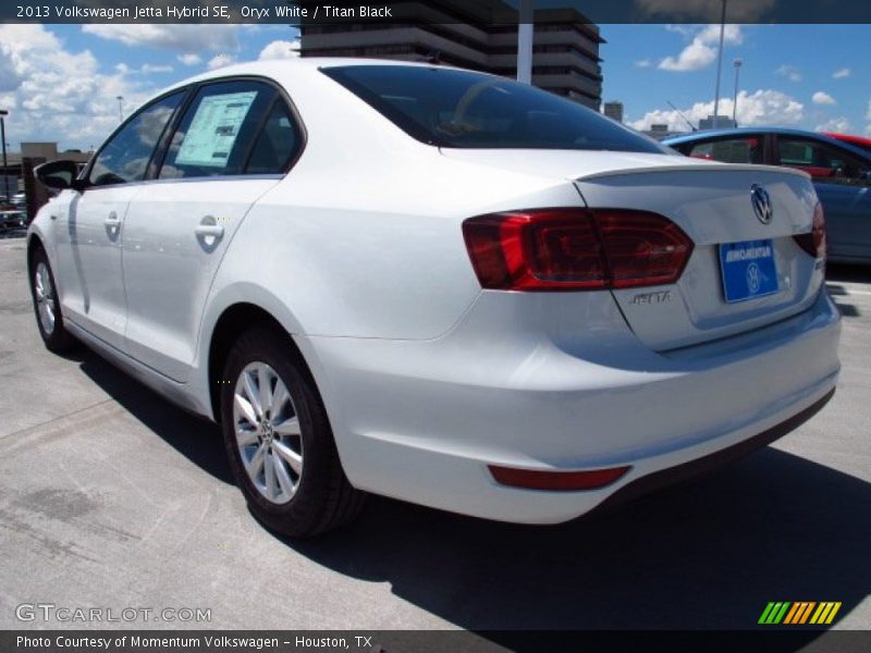 Oryx White / Titan Black 2013 Volkswagen Jetta Hybrid SE