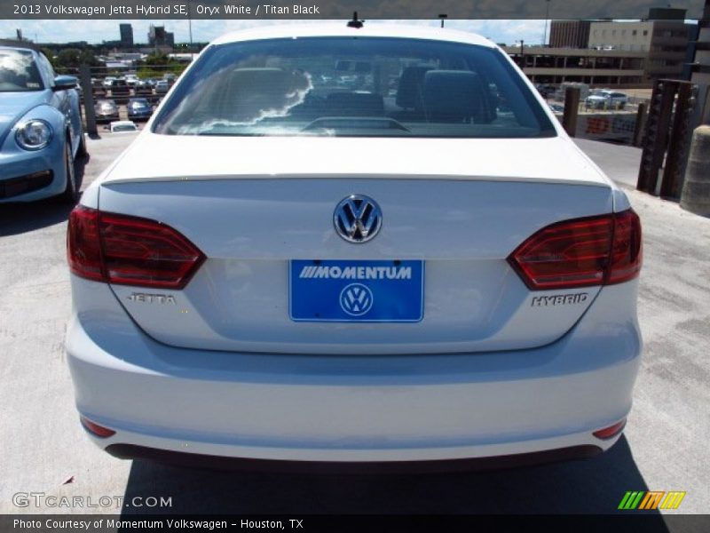 Oryx White / Titan Black 2013 Volkswagen Jetta Hybrid SE