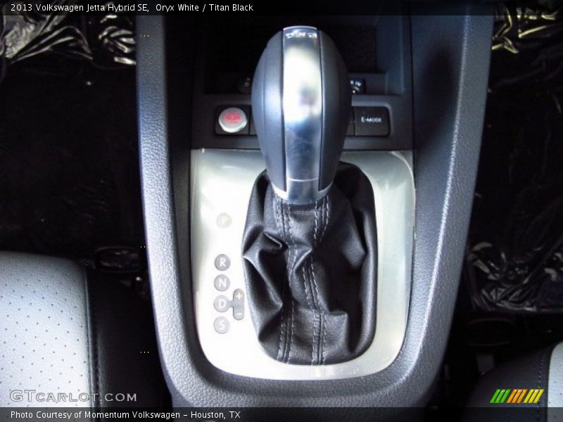 Oryx White / Titan Black 2013 Volkswagen Jetta Hybrid SE