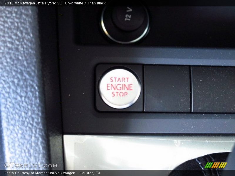 Oryx White / Titan Black 2013 Volkswagen Jetta Hybrid SE