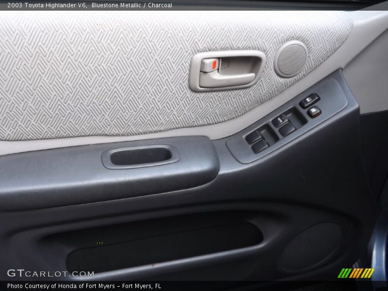 Bluestone Metallic / Charcoal 2003 Toyota Highlander V6