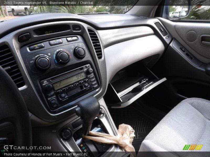 Bluestone Metallic / Charcoal 2003 Toyota Highlander V6
