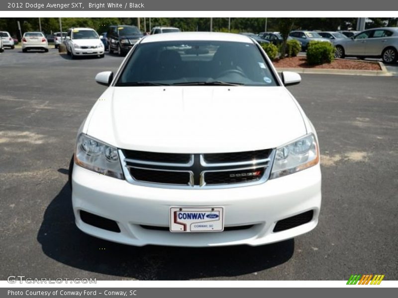 Bright White / Black 2012 Dodge Avenger SXT