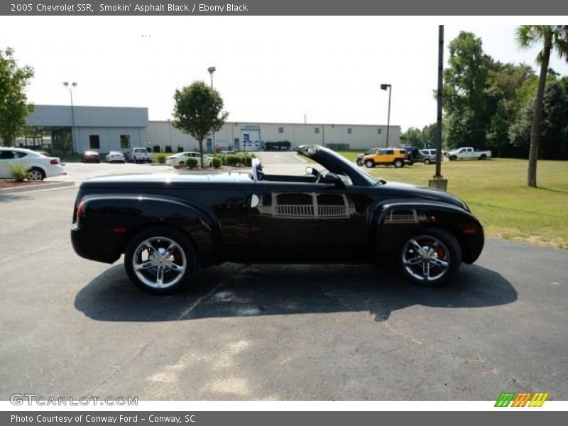 Smokin' Asphalt Black / Ebony Black 2005 Chevrolet SSR