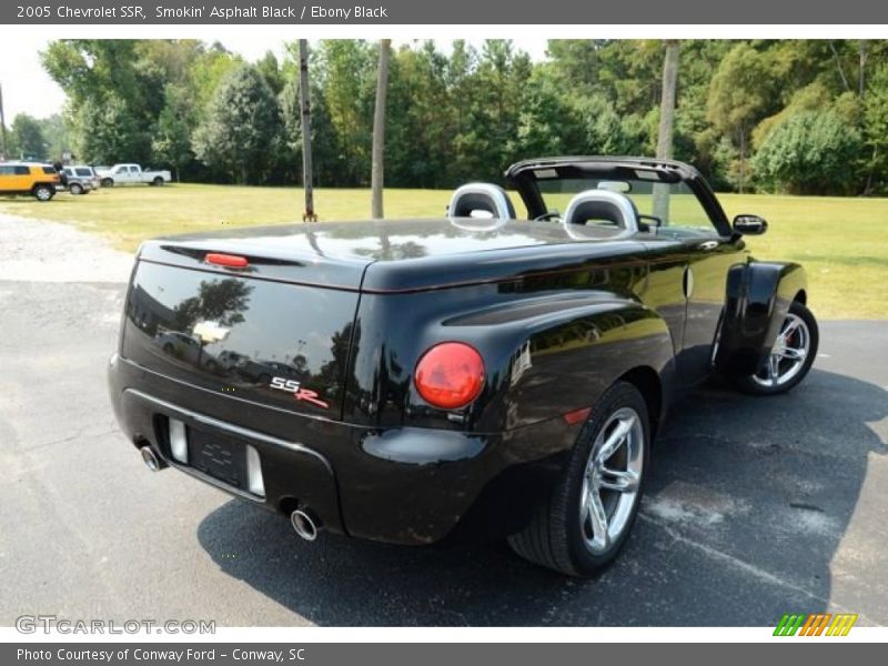 Smokin' Asphalt Black / Ebony Black 2005 Chevrolet SSR