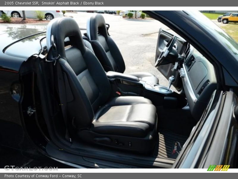 Smokin' Asphalt Black / Ebony Black 2005 Chevrolet SSR