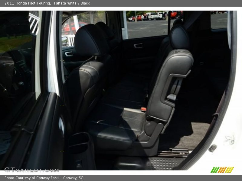 Taffeta White / Black 2011 Honda Pilot Touring