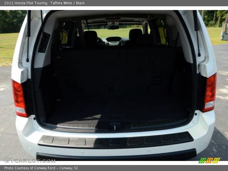 Taffeta White / Black 2011 Honda Pilot Touring