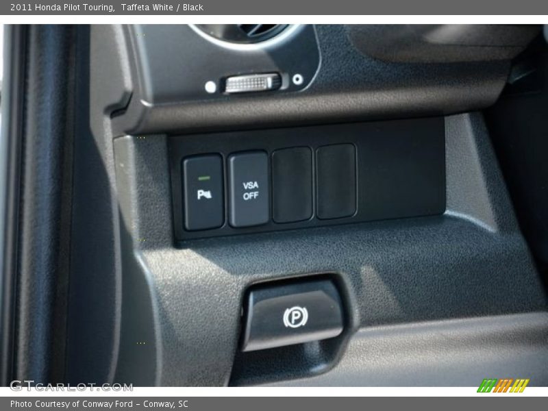 Taffeta White / Black 2011 Honda Pilot Touring