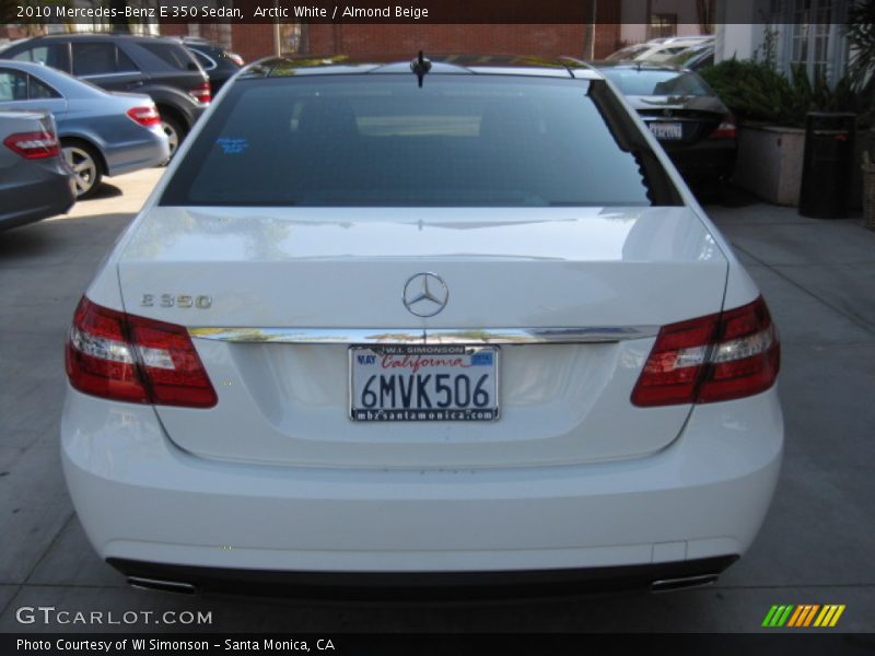 Arctic White / Almond Beige 2010 Mercedes-Benz E 350 Sedan
