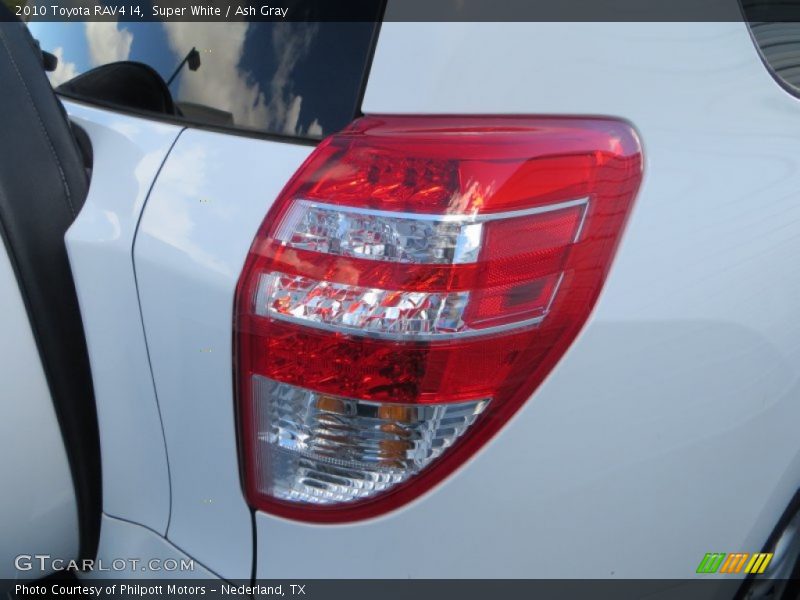 Super White / Ash Gray 2010 Toyota RAV4 I4