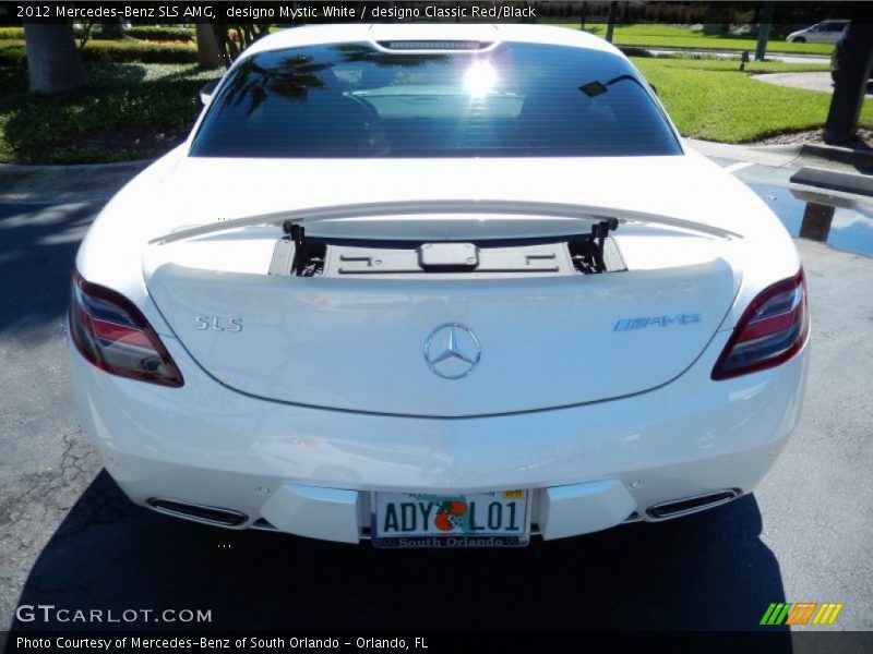 designo Mystic White / designo Classic Red/Black 2012 Mercedes-Benz SLS AMG