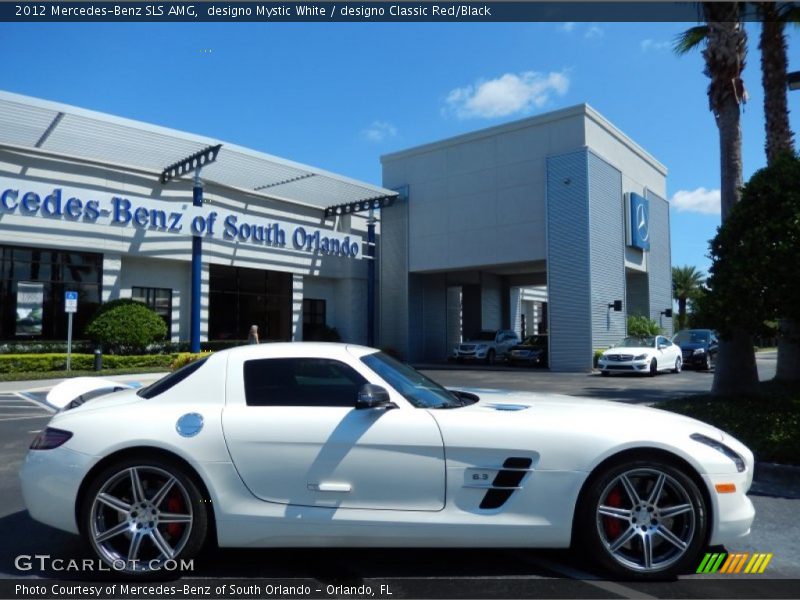 designo Mystic White / designo Classic Red/Black 2012 Mercedes-Benz SLS AMG