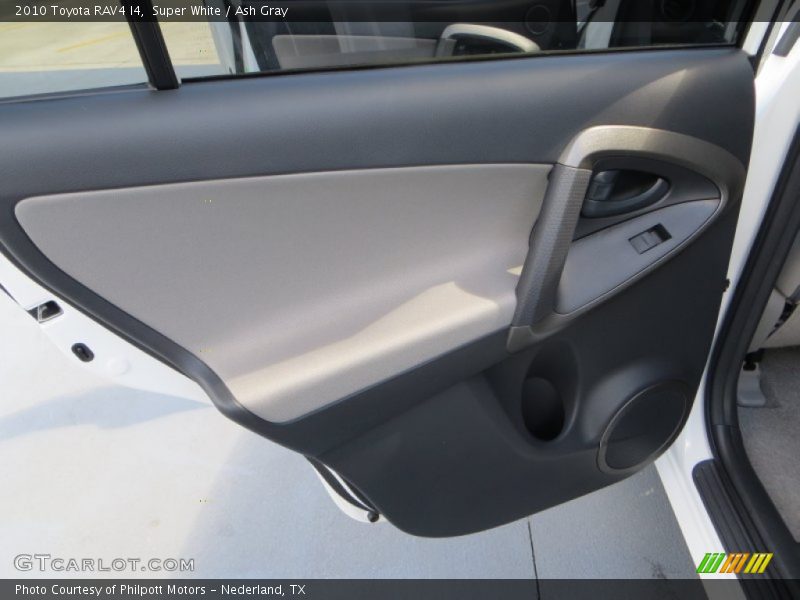 Super White / Ash Gray 2010 Toyota RAV4 I4