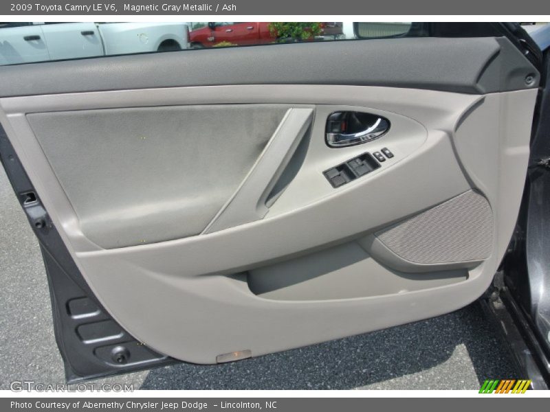 Magnetic Gray Metallic / Ash 2009 Toyota Camry LE V6