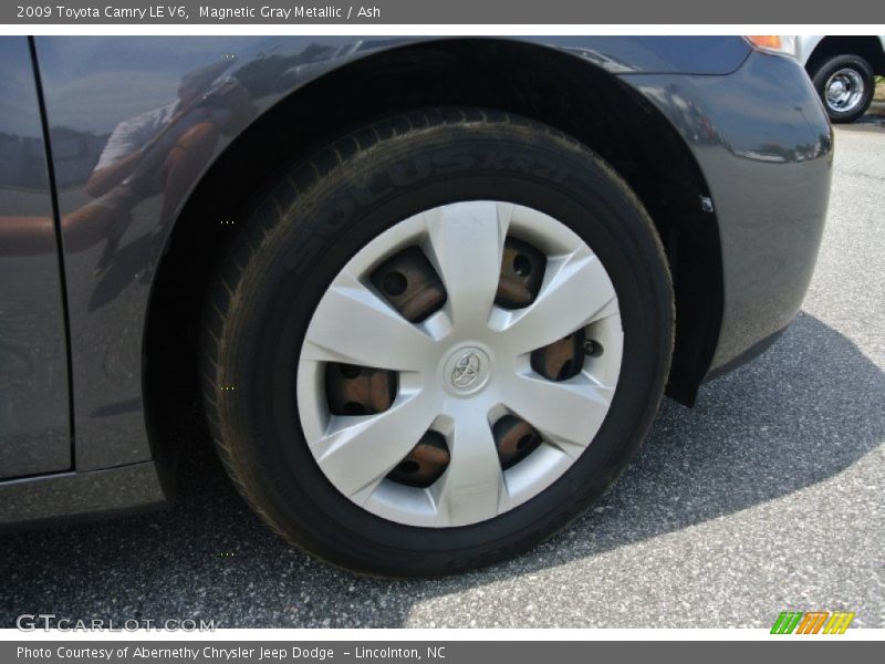 Magnetic Gray Metallic / Ash 2009 Toyota Camry LE V6