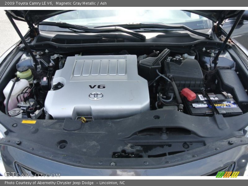 Magnetic Gray Metallic / Ash 2009 Toyota Camry LE V6