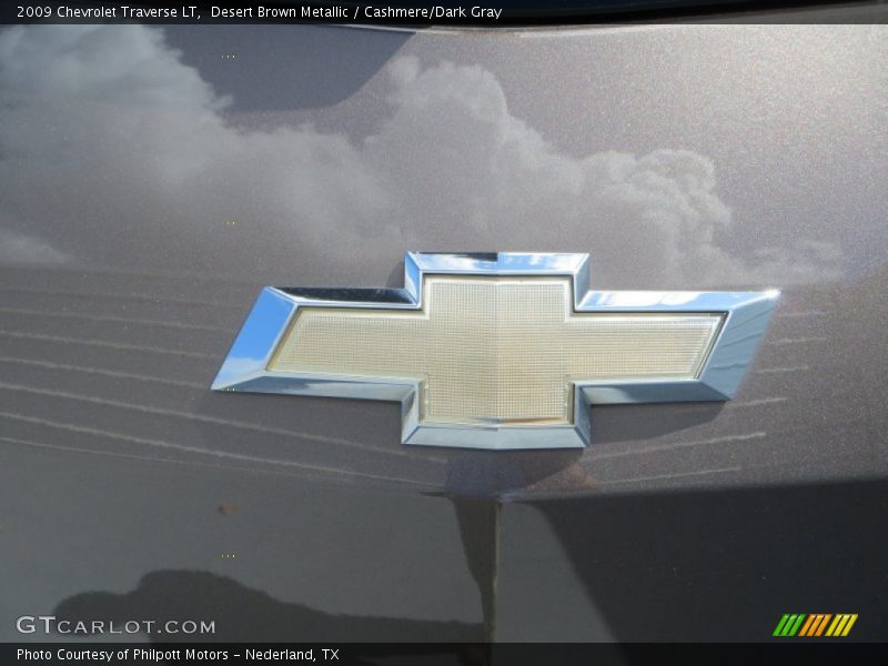Desert Brown Metallic / Cashmere/Dark Gray 2009 Chevrolet Traverse LT