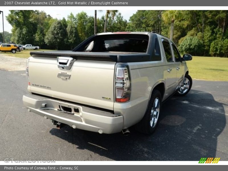 Gold Mist Metallic / Ebony/Light Cashmere 2007 Chevrolet Avalanche LTZ