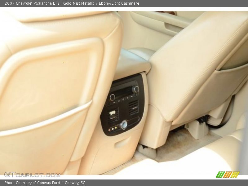 Gold Mist Metallic / Ebony/Light Cashmere 2007 Chevrolet Avalanche LTZ