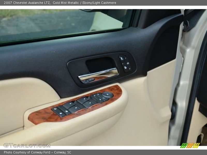 Gold Mist Metallic / Ebony/Light Cashmere 2007 Chevrolet Avalanche LTZ