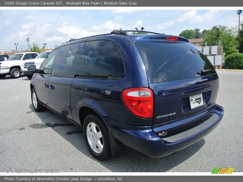 Midnight Blue Pearl / Medium Slate Gray 2006 Dodge Grand Caravan SXT