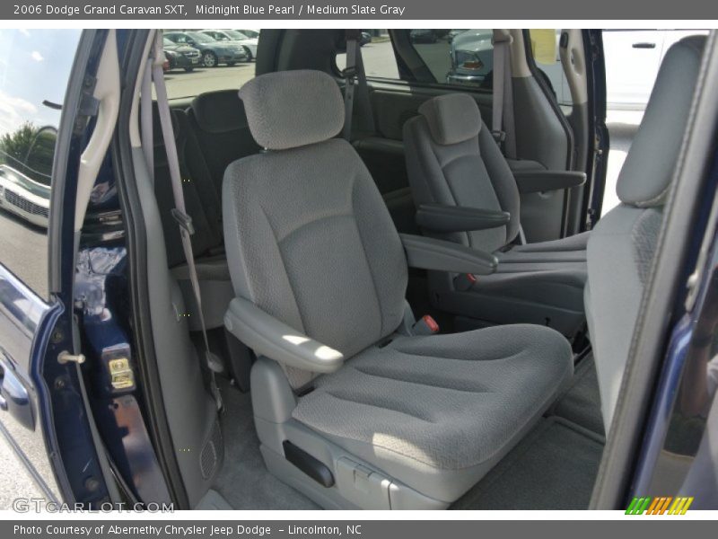 Midnight Blue Pearl / Medium Slate Gray 2006 Dodge Grand Caravan SXT