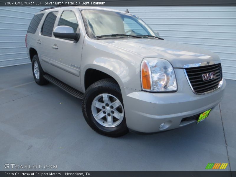 Silver Birch Metallic / Light Titanium 2007 GMC Yukon SLT