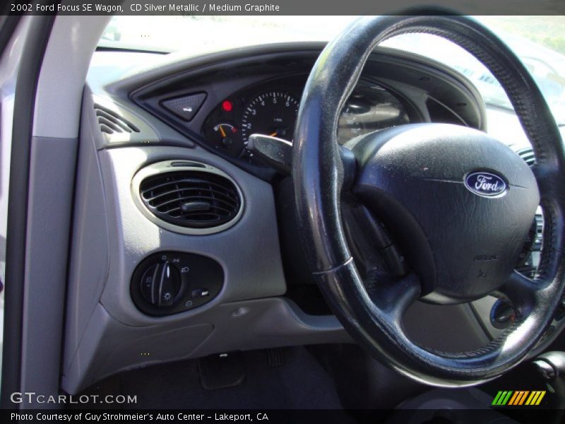 CD Silver Metallic / Medium Graphite 2002 Ford Focus SE Wagon