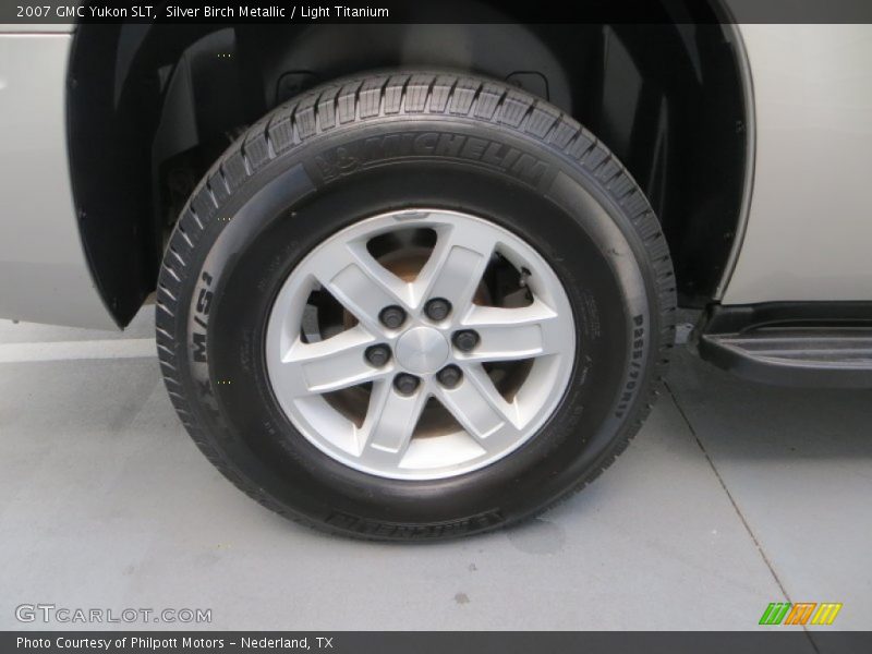 Silver Birch Metallic / Light Titanium 2007 GMC Yukon SLT
