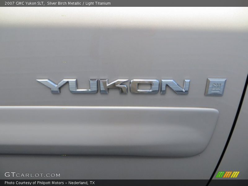 Silver Birch Metallic / Light Titanium 2007 GMC Yukon SLT