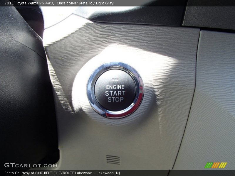 Classic Silver Metallic / Light Gray 2011 Toyota Venza V6 AWD