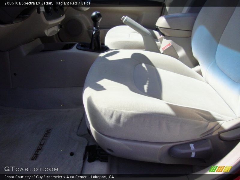 Radiant Red / Beige 2006 Kia Spectra EX Sedan