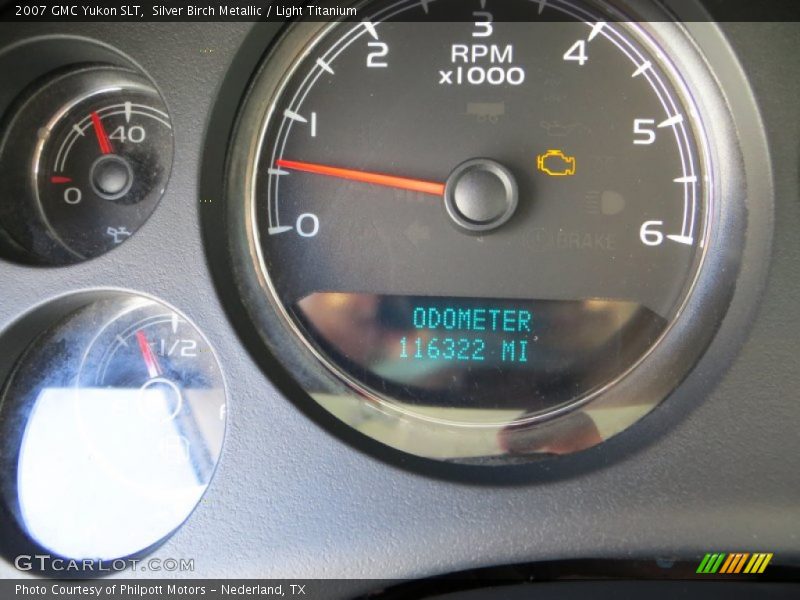 Silver Birch Metallic / Light Titanium 2007 GMC Yukon SLT