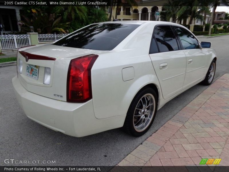 White Diamond / Light Gray/Ebony 2005 Cadillac CTS Sedan