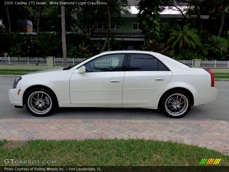 White Diamond / Light Gray/Ebony 2005 Cadillac CTS Sedan