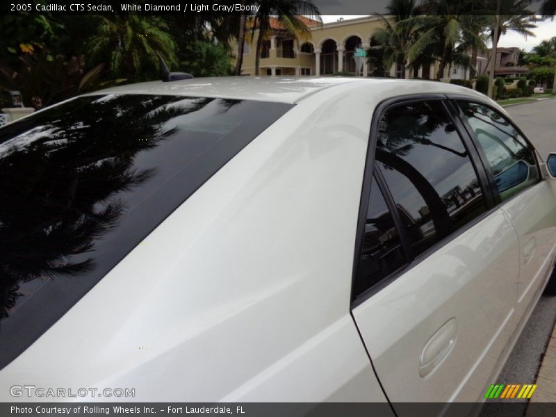 White Diamond / Light Gray/Ebony 2005 Cadillac CTS Sedan