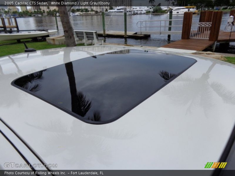 White Diamond / Light Gray/Ebony 2005 Cadillac CTS Sedan
