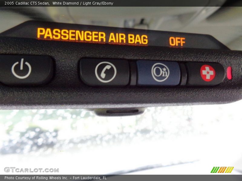 White Diamond / Light Gray/Ebony 2005 Cadillac CTS Sedan