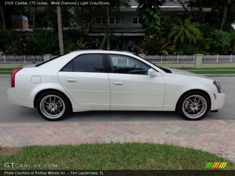 White Diamond / Light Gray/Ebony 2005 Cadillac CTS Sedan
