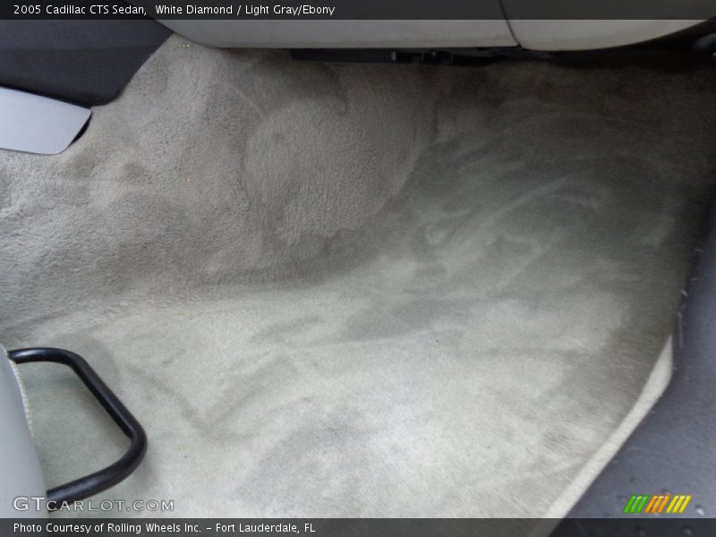 White Diamond / Light Gray/Ebony 2005 Cadillac CTS Sedan